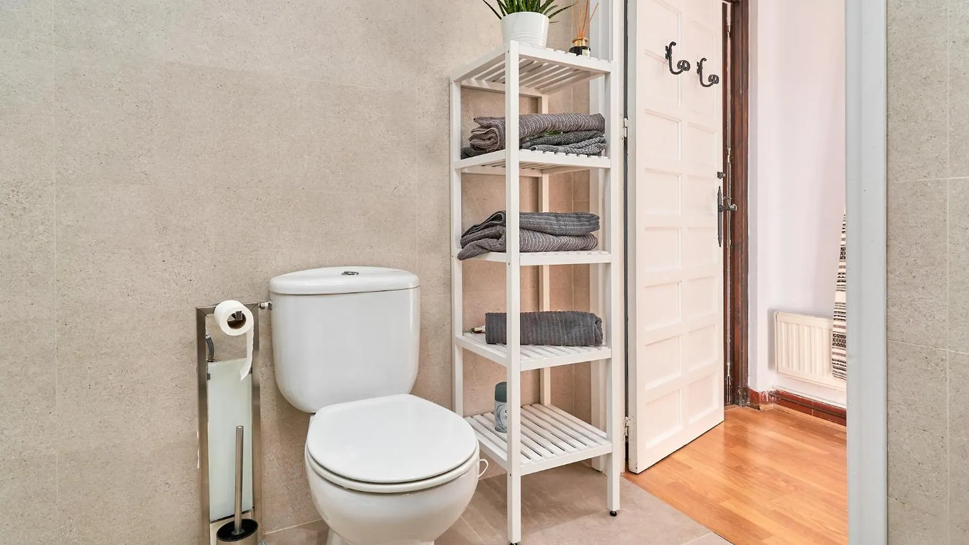 Capistrano Village, Casa Halo Nerja 0*,  Hiszpania