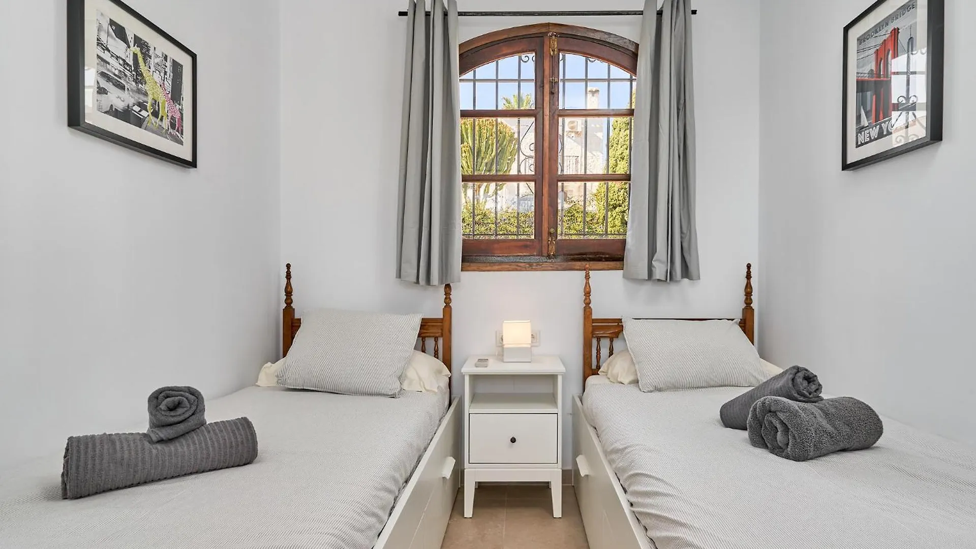 Capistrano Village, Casa Halo Nerja 0*,